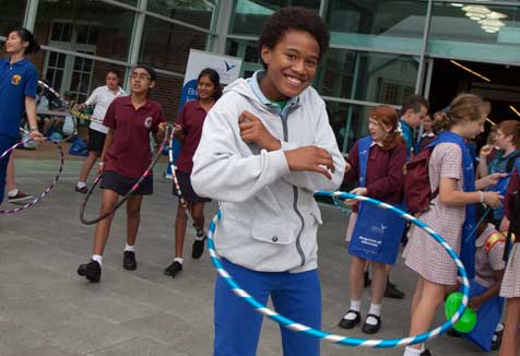 Blacktown West Public School try the physical side of science