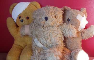 Injured teddy bears