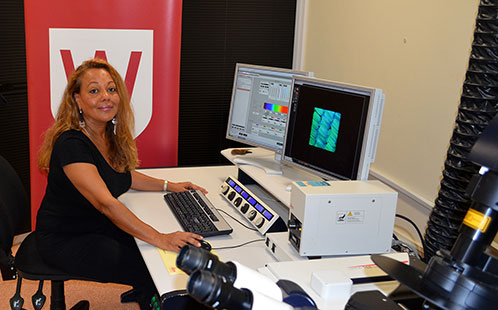 Dr Anya Salih at Western Sydney University's Confocal Bio-Imaging Facility